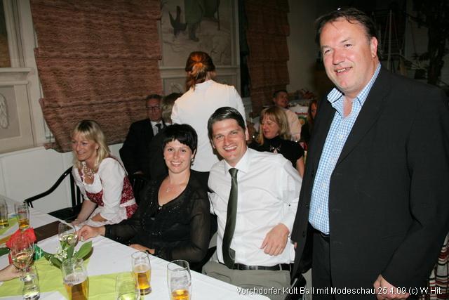 2009-04-25 23-09-24 